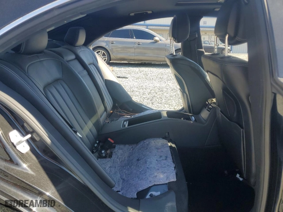 2014 Mercedes-Benz CLS-Class CLS 550 with VIN WDDLJ7DB1EA131573, listed as a Copart auction lot 43914645 with 0 mi miles and Salvage Title. Bid and sale history available at carsss.com. Image 10.