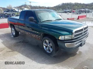 2000 Dodge 1500 with VIN 1B7HC13Y0YJ119724, listed as a IAAI auction lot 41857558 with 173,330 mi miles and . Bid and sale history available at DreamBid. Image 1.