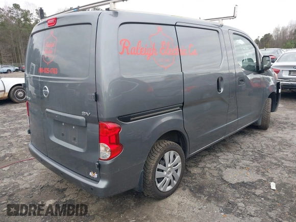 2021 Nissan NV200 SV z VIN 3N6CM0KN6MK702216, wystawiony jako IAAI lot #41815226 z przebiegiem 68 845 mil mil oraz . Historia ofert i sprzedaży dostępna na DreamBid. Obrazek 4.