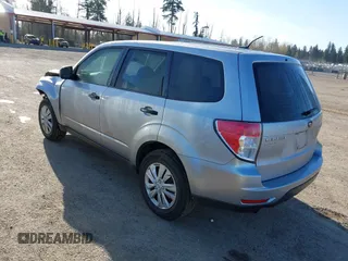 2013 Subaru Forester 2.5X with VIN JF2SHBAC8DH440224, listed as a IAAI auction lot 41963998 with 135,756 mi miles. Bid and sale history available at carsss.com. Image 3.
