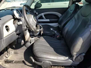 2004 MINI Hardtop with VIN WMWRC33484TJ53757, listed as a Copart auction lot 48534305 with 166,771 mi miles and Salvage Title. Bid and sale history available at DreamBid. Image 7.