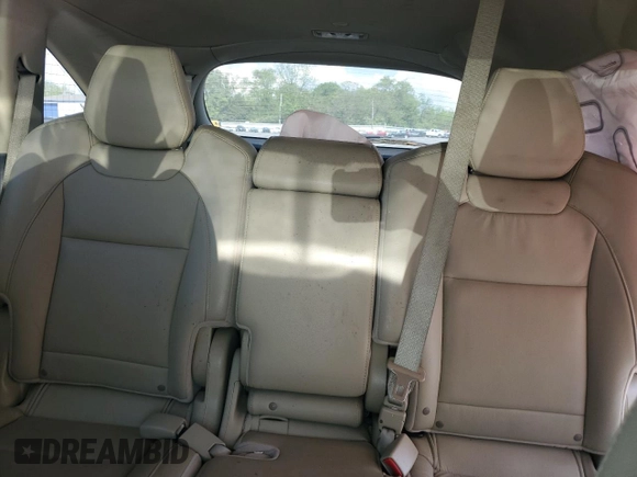 2014 Acura MDX z VIN 5FRYD4H23EB004801, wystawiony jako Copart lot #56043765 z przebiegiem Nie podano mil oraz Szkoda całkowita • Salvage title. Historia ofert i sprzedaży dostępna na DreamBid. Obrazek 10.