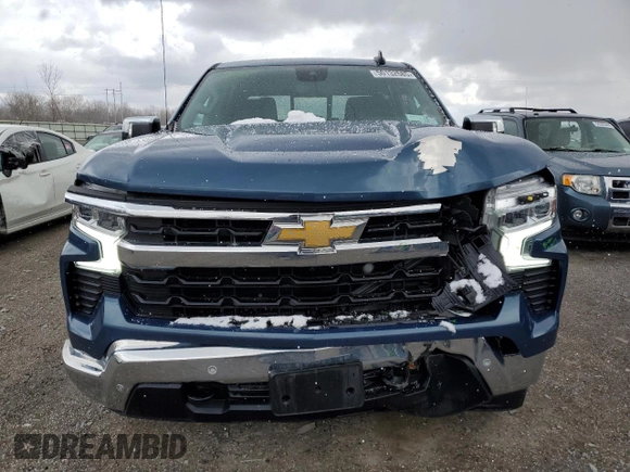 2024 Chevrolet Silverado 1500 LT with VIN 3GCPDDEK7RG174872, listed as a Copart auction lot 50132685 with 14,195 mi miles and Salvage Title. Bid and sale history available at carsss.com. Image 5.