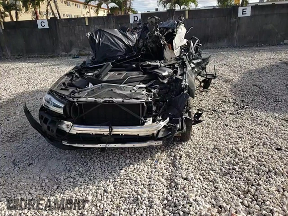 2021 BMW 5 Series 540i with VIN WBA53BJ07MCF99748, listed as a Copart auction lot 40306553 with Not Provided miles and Non Repairable. Bid and sale history available at DreamBid. Image 11.