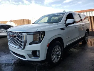 2023 GMC Yukon XL Denali with VIN 1GKS2JKL2PR358050, listed as a Copart auction lot 50726145 with 39,680 mi miles and Clean Title. Bid and sale history available at carsss.com. Image 1.