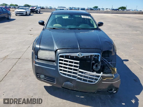 2006 Chrysler 300 Touring with VIN 2C3KA53GX6H438416, listed as a Copart auction lot 53726185 with 199,286 mi miles and Salvage Title. Bid and sale history available at carsss.com. Image 5.