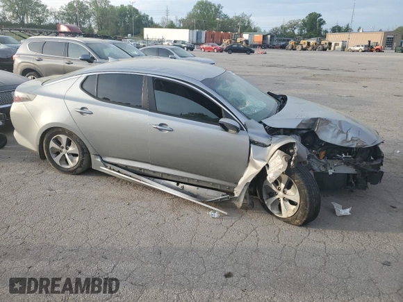 2015 Kia Optima z VIN KNAGM4AD4F5086305, wystawiony jako Copart lot #50992664 z przebiegiem 107 386 mil mil oraz Szkoda całkowita • Salvage title. Historia ofert i sprzedaży dostępna na DreamBid. Obrazek 4.