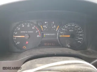 2004 Chevrolet Colorado LS Z85 with VIN 1GCDT196548137321, listed as a Copart auction lot 48084175 with 303,411 mi miles and Salvage Title. Bid and sale history available at carsss.com. Image 9.