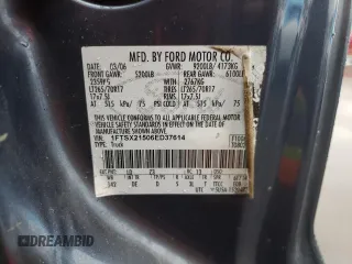 2006 Ford F-250 XL с VIN 1FTSX21506ED37614, выставлен на аукционе Copart как лот 55734785 с пробегом Не указан миль и Чистый • Clean title. История ставок и продаж доступна на DreamBid. Изображение 12.