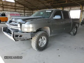 2007 Chevrolet Silverado 1500 LTZ with VIN 2GCFK13Y471505534, listed as a Copart auction lot 64821524 with 215,107 mi miles and Salvage Title. Bid and sale history available at carsss.com. Image 1.