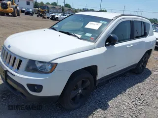 2016 Jeep Compass Sport с VIN 1C4NJDBB5GD662555, выставлен на аукционе IAAI как лот 42591297 с пробегом 82 333 миль миль и . История ставок и продаж доступна на DreamBid. Изображение 2.