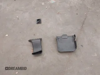 2014 Ford Escape SE с VIN 1FMCU9G90EUB46887, выставлен на аукционе IAAI как лот 41694248 с пробегом 117 698 миль миль и . История ставок и продаж доступна на DreamBid. Изображение 12.