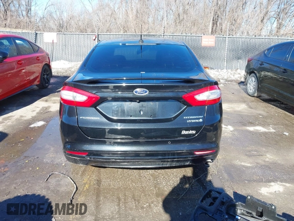 2013 Ford Fusion Titanium Hybrid with VIN 3FA6P0RU5DR339716, listed as a IAAI auction lot 41405835 with 197,840 mi miles. Bid and sale history available at carsss.com. Image 16.