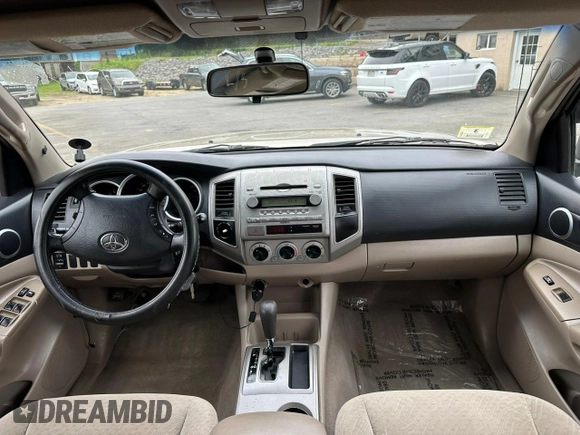 2005 Toyota Tacoma with VIN 5TEMU52N65Z129119, listed as a Copart auction lot 61149515 with 203,508 mi miles and Clean title. Bid and sale history available at DreamBid. Image 9.