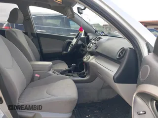 2007 Toyota RAV4 Limited with VIN JTMBK31V976013612, listed as a IAAI auction lot 42172167 with 211,684 mi miles and . Bid and sale history available at DreamBid. Image 5.