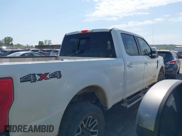 2017 Ford F-250 Lariat with VIN 1FT7W2BT1HEC08287, listed as a IAAI auction lot 42028870 with 3,533,944 mi miles and . Bid and sale history available at DreamBid. Image 13.