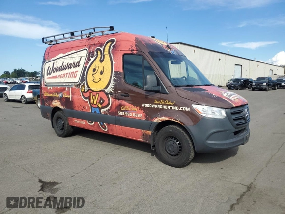 2021 Mercedes-Benz Sprinter Cargo Cargo with VIN W1Y40BHY2MT064354, listed as a Copart auction lot 59735044 with 55,248 mi miles and Salvage Title. Bid and sale history available at DreamBid. Image 4.