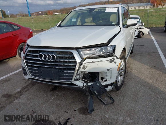 2017 Audi Q7 Premium Plus with VIN WA1LAAF78HD041060, listed as a IAAI auction lot 40892654 with 172,005 mi miles and . Bid and sale history available at DreamBid. Image 6.
