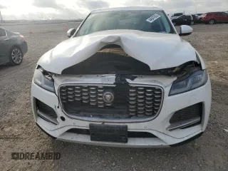 2022 Jaguar F-Pace with VIN SADCK2EX2NA692924, listed as a Copart auction lot 44647665 with 31,250 mi miles and Salvage title. Bid and sale history available at DreamBid. Image 5.