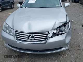 2011 Lexus ES 330 with VIN JTHBK1EG1B2469585, listed as a IAAI auction lot 42528856 with 163,794 mi miles and . Bid and sale history available at DreamBid. Image 6.
