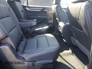 2025 GMC Acadia AWD Elevation z VIN 1GKENNRS2SJ158933, wystawiony jako Copart lot #47521555 z przebiegiem 295 mil mil oraz Czysty tytuł • Clean title. Historia ofert i sprzedaży dostępna na DreamBid. Obrazek 11.