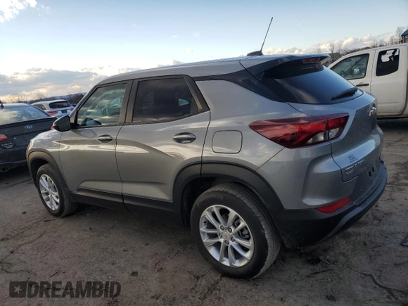 2024 Chevrolet TrailBlazer LS with VIN KL79MNSL8RB197689, listed as a Copart auction lot 42964705 with 22,110 mi miles and Salvage Title. Bid and sale history available at DreamBid. Image 2.