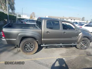 2013 Toyota Tacoma PreRunner z VIN 5TFJU4GN1DX046628, wystawiony jako IAAI lot #41216083 z przebiegiem Nie podano mil oraz . Historia ofert i sprzedaży dostępna na DreamBid. Obrazek 14.