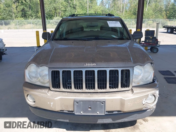 2005 Jeep Grand Cherokee Laredo with VIN 1J4GR48K05C619957, listed as a IAAI auction lot 42626093 with 279,017 mi miles and . Bid and sale history available at DreamBid. Image 12.