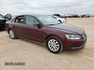 2013 Volkswagen Passat S with VIN 1VWAP7A39DC137750, listed as a Copart auction lot 60981355 with 105,954 mi miles and Clean title. Bid and sale history available at DreamBid. Image 4.