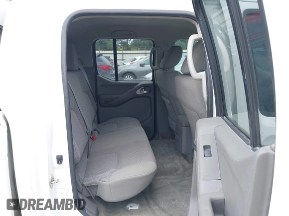2018 Nissan Frontier SV with VIN 1N6AD0ER9JN714050, listed as a IAAI auction lot 42271759 with 179,596 mi miles and . Bid and sale history available at DreamBid. Image 8.