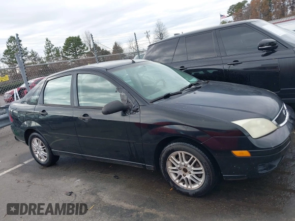 2005 Ford Focus S with VIN 1FAFP34N75W304479, listed as a IAAI auction lot 41117405 with 234,312 mi miles. Bid and sale history available at carsss.com. Image 13.