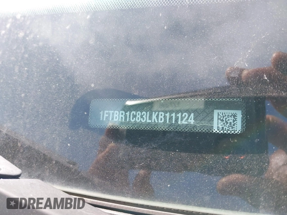2020 Ford Transit Cargo z VIN 1FTBR1C83LKB11124, wystawiony jako IAAI lot #41634299 z przebiegiem 80 802 mil mil oraz . Historia ofert i sprzedaży dostępna na DreamBid. Obrazek 9.