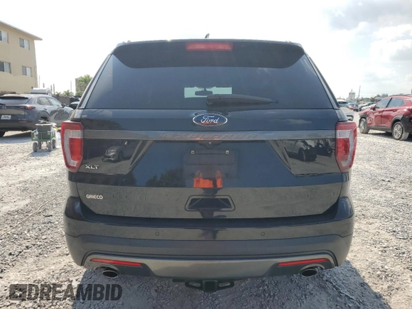 2017 Ford Explorer XLT with VIN 1FM5K7D81HGC29682, listed as a Copart auction lot 53602095 with 102,496 mi miles and Salvage Title. Bid and sale history available at DreamBid. Image 6.