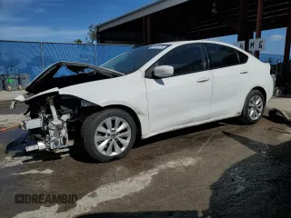 2015 Dodge Dart Aero with VIN 1C3CDFDH4FD300599, listed as a Copart auction lot 81601574 with 184,015 mi miles and Salvage Title. Bid and sale history available at carsss.com. Image 1.