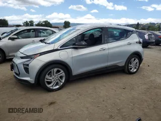 2023 Chevrolet Bolt EV 1LT z VIN 1G1FW6S05P4176773, wystawiony jako Copart lot #56796915 z przebiegiem 24 757 mil mil oraz Szkoda całkowita • Salvage title. Historia ofert i sprzedaży dostępna na DreamBid. Obrazek 1.