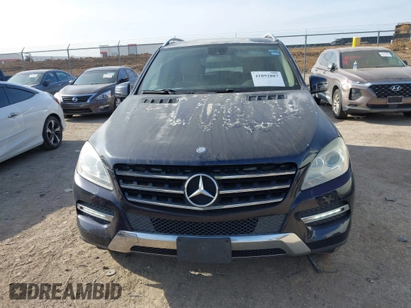 2012 Mercedes-Benz M ML 350 with VIN 4JGDA5HB9CA056210, listed as a IAAI auction lot 41892887 with 178,836 mi miles. Bid and sale history available at carsss.com. Image 12.