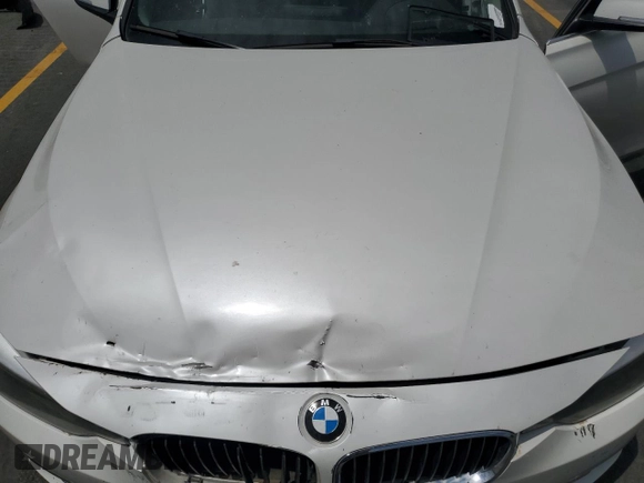2013 BMW 3 Series 328i xDrive with VIN WBA3B3C53DF537817, listed as a Copart auction lot 60512215 with Not provided miles and Salvage title. Bid and sale history available at DreamBid. Image 11.