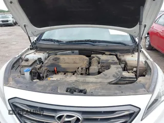 2015 Hyundai Sonata Sport with VIN 5NPE34AF9FH110094, listed as a IAAI auction lot 42142628 with 77,603 mi miles and . Bid and sale history available at DreamBid. Image 10.