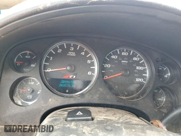 2011 Chevrolet Suburban LT with VIN 1GNSKJE38BR240348, listed as a Copart auction lot 54163335 with 263,030 mi miles and Salvage Title. Bid and sale history available at carsss.com. Image 9.