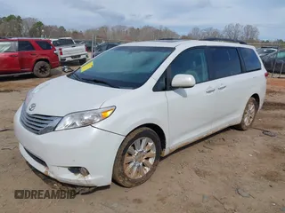 2012 Toyota Sienna XLE with VIN 5TDDK3DC3CS041984, listed as a IAAI auction lot 41711974 with 149,879 mi miles. Bid and sale history available at carsss.com. Image 2.