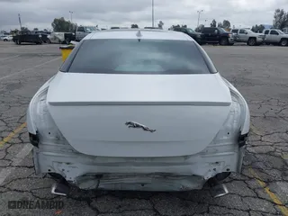 2016 Jaguar XJ with VIN SAJWA2GE3GMV93216, listed as a IAAI auction lot 41890225 with 70,007 mi miles. Bid and sale history available at carsss.com. Image 17.
