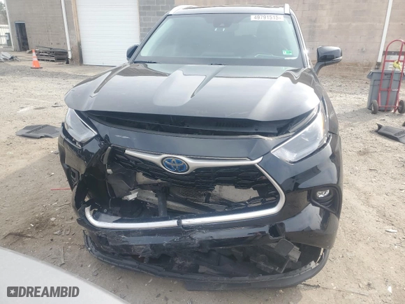 2023 Toyota Highlander Hybrid XLE with VIN 5TDKBRCH7PS577253, listed as a Copart auction lot 49791515 with 95,144 mi miles and Salvage Title. Bid and sale history available at carsss.com. Image 5.
