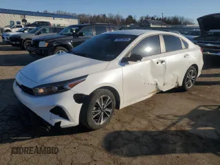 2022 Kia Forte LXS with VIN 3KPF24AD4NE432490, listed as a Copart auction lot 48523855 with 44,759 mi miles and Salvage Title. Bid and sale history available at carsss.com. Image 1.