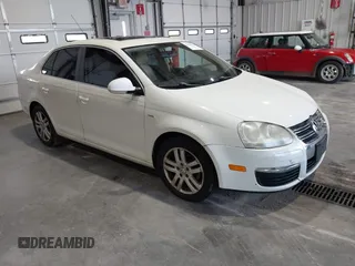 2007 Volkswagen Jetta Wolfsburg Edition with VIN 3VWEF71K57M183834, listed as a IAAI auction lot 42642370 with 201,697 mi miles and . Bid and sale history available at DreamBid. Image 1.