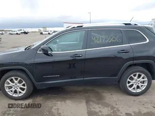 2017 Jeep Cherokee Latitude с VIN 1C4PJLCB0HW514580, выставлен на аукционе IAAI как лот 42173506 с пробегом 54 895 миль миль и . История ставок и продаж доступна на DreamBid. Изображение 14.