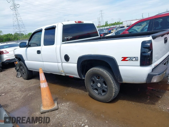 2003 Chevrolet Silverado 1500 LT with VIN 1GCEK19T53E364800, listed as a IAAI auction lot 42160064 with 269,575 mi miles and . Bid and sale history available at DreamBid. Image 15.