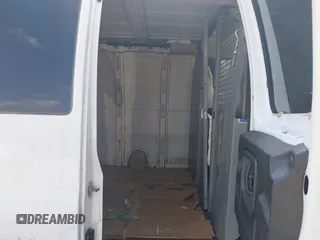 2005 Chevrolet Express Cargo with VIN 1GCFG15X251132972, listed as a IAAI auction lot 42661000 with 286,090 mi miles and . Bid and sale history available at DreamBid. Image 8.