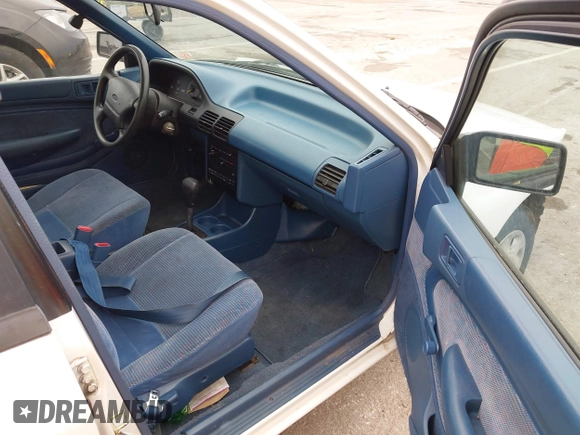 1994 Ford Escort z VIN 1FARP15J9RW134239, wystawiony jako IAAI lot #42056543 z przebiegiem 120 843 mil mil oraz . Historia ofert i sprzedaży dostępna na DreamBid. Obrazek 5.