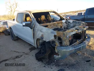 2021 Chevrolet Silverado 1500 LT z VIN 3GCUYDEDXMG362111, wystawiony jako IAAI lot #41663706 z przebiegiem Nie podano mil oraz . Historia ofert i sprzedaży dostępna na DreamBid. Obrazek 1.