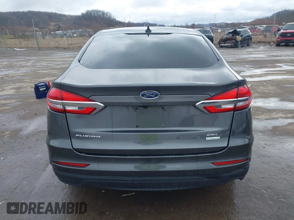 2019 Ford Fusion SEL with VIN 3FA6P0CD6KR141832, listed as a IAAI auction lot 41800102 with 142,282 mi miles and . Bid and sale history available at DreamBid. Image 17.